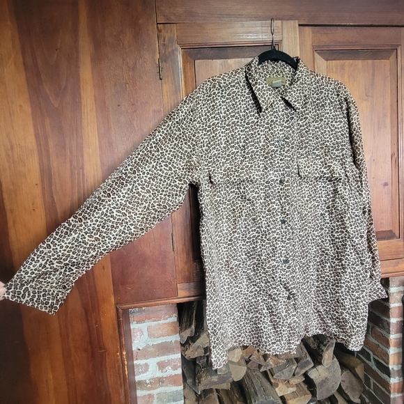 100% Silk Leopard Print Button Down Shirt by Cote de France - Large - Pockets - Picture 3 of 9
